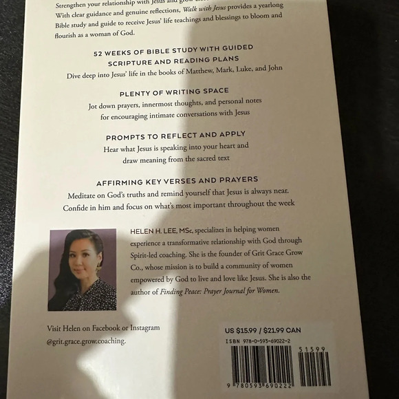 NWT Soft Cover Book - Walk with Jesus Bible Study for Women by Helen Lee - Picture 2 of 2